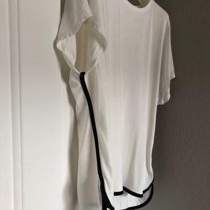 Brand new St.John white top